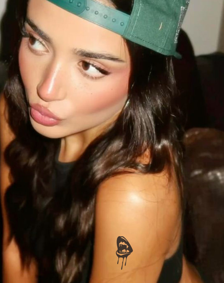 Kiss Me - InkUp